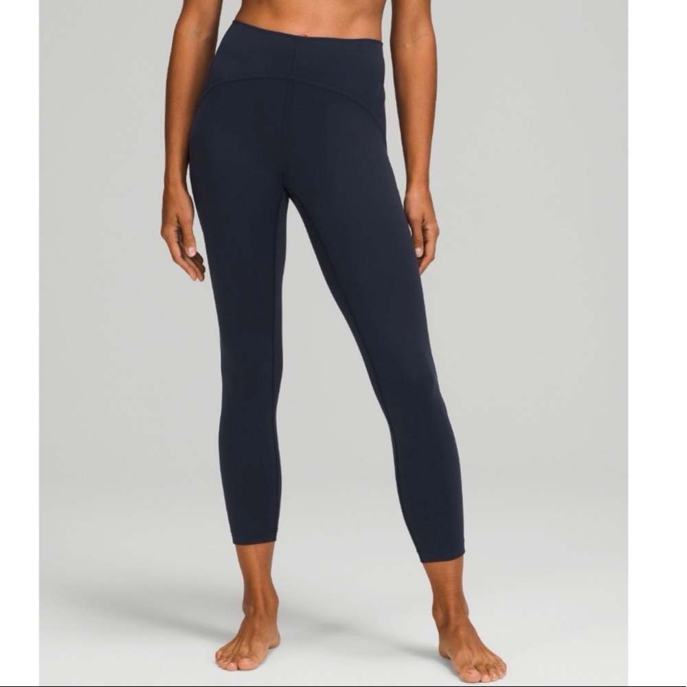 Lululemon Instill High Rise Tight 25" Navy size 6